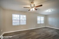 107 N Walker Ln photo'