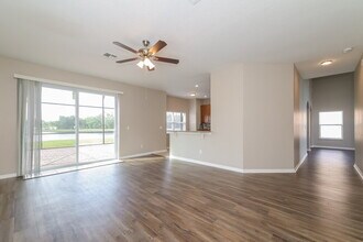 2840 Sweetspire Cir in Kissimmee, FL - Building Photo - Building Photo