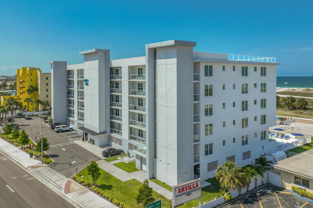 Ocean Club in Treasure Island, FL - Building Photo