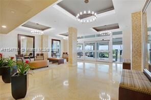 1420 Brickell Bay Dr, Unit 103 A1 in Miami, FL - Foto de edificio