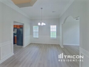 660 Escalade Dr in College Park, GA - Building Photo - Building Photo