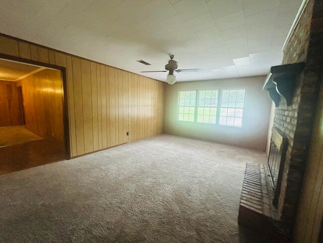 905 Eisenhower Dr in Augusta, GA - Building Photo - Building Photo