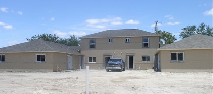 1019 SE 11th St in Cape Coral, FL - Building Photo - Building Photo