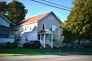 225 Wilmore Pl in Syracuse, NY - Building Photo