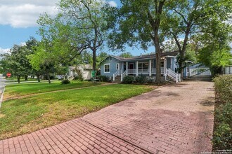 838 Wiltshire Ave in San Antonio, TX - Building Photo - Building Photo