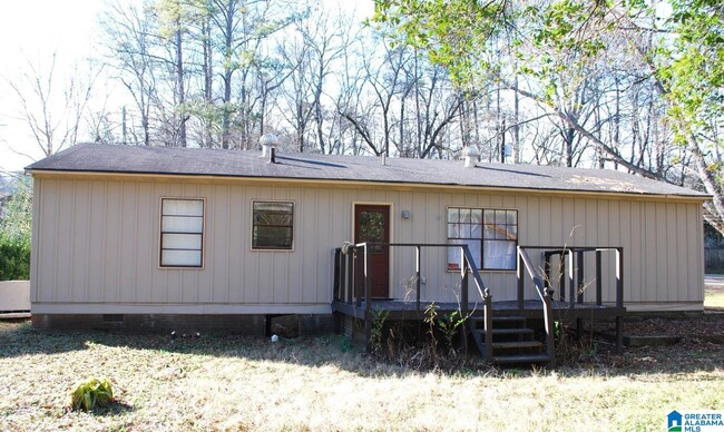 1003 5 Mile Rd in Birmingham, AL - Foto de edificio - Building Photo