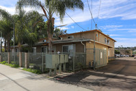 34 Keys in El Cajon, CA - Foto de edificio - Building Photo