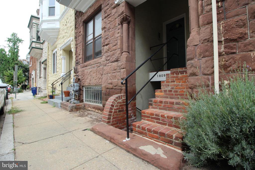 1809 Riggs Pl NW in Washington, DC - Building Photo