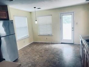 1905 Jesse Owens Dr in Austin, TX - Building Photo - Building Photo