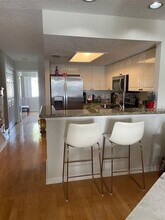 323 Madeira Cir in St. Petersburg, FL - Building Photo - Building Photo