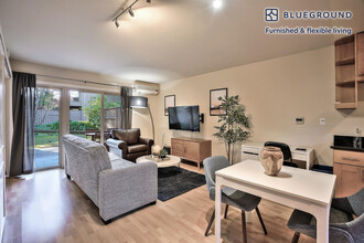 920 Webster St in Palo Alto, CA - Building Photo - Building Photo