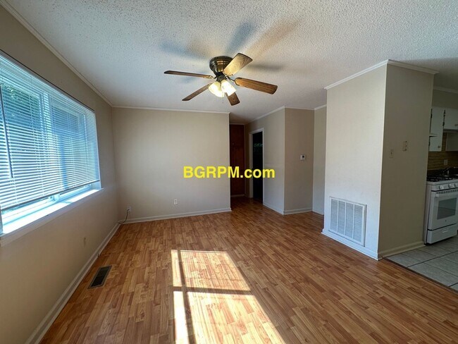 1019-1021 Peach St in Jacksonville, AR - Building Photo - Building Photo