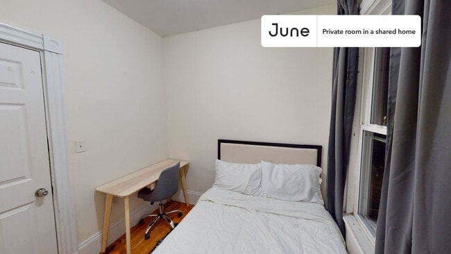 Room in Shared 5 bed/1 bath home in Boston, MA - Building Photo - Building Photo