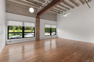 189 N Main St in Port Chester, NY - Building Photo - Building Photo