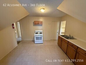 62 Acushnet Ave in Springfield, MA - Building Photo - Building Photo