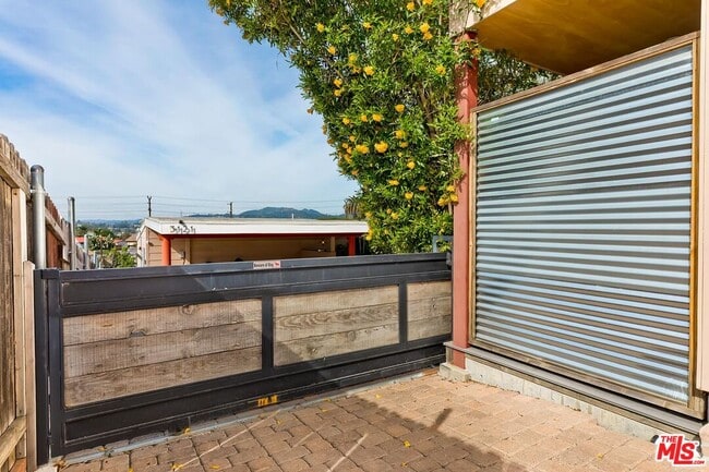 3121 Verdugo Pl in Los Angeles, CA - Building Photo - Building Photo