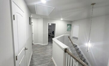 232 Aimes Dr in Dawsonville, GA - Foto de edificio - Building Photo