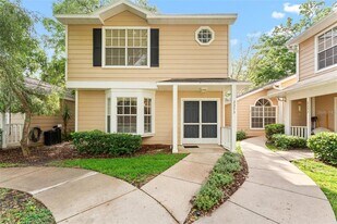 2373 Hounds Trail in Palm Harbor, FL - Building Photo