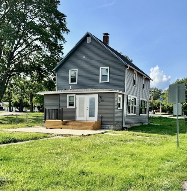 property at 505 E Oak St
