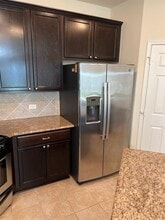 1038 Bay Sky Way in Seabrook, TX - Building Photo - Building Photo