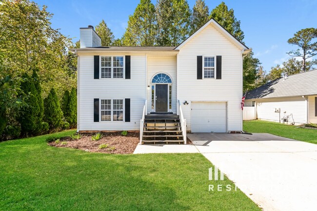 property at 110 Poplar Pointe