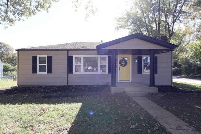 121 Belt Ave in O'Fallon, IL - Building Photo - Building Photo