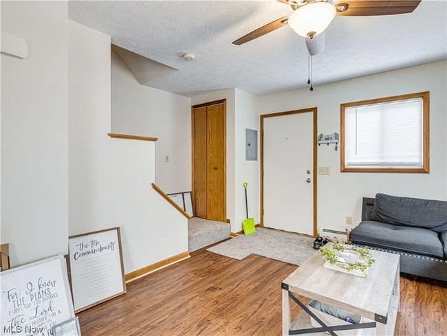 1319 Bluestone Ave in Akron, OH - Building Photo - Building Photo