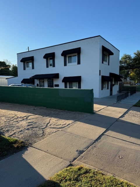 110 S Sheridan St, Unit 3 in Wichita, KS - Building Photo