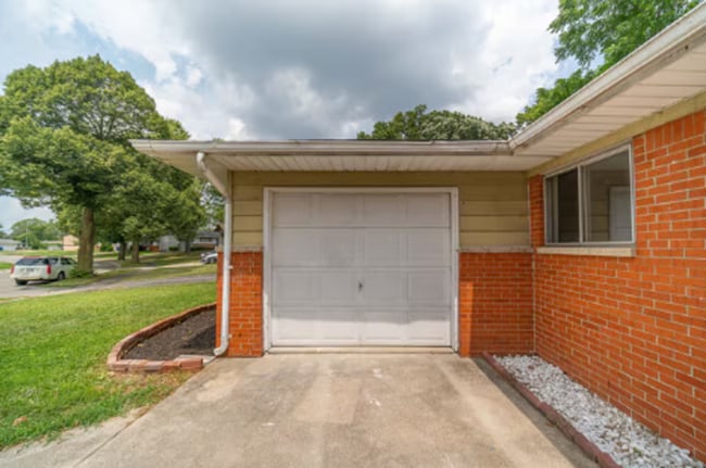 2588 Maybury Rd in Columbus, OH - Building Photo - Building Photo