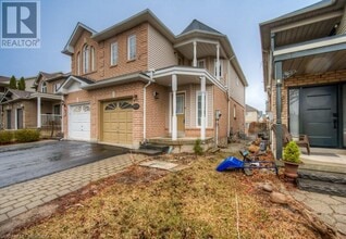 5134 Des Jardines Dr in Burlington, ON - Building Photo - Building Photo