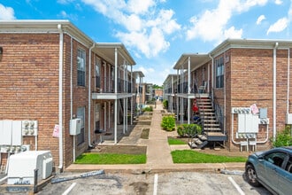 Crossings at Berkley Square in Houston, TX - Foto de edificio - Building Photo