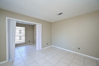 9630 Glenwood Forest Dr in Houston, TX - Building Photo - Building Photo