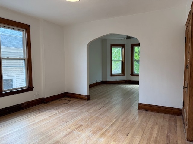 5138 W Montrose Ave, Unit 2 in Chicago, IL - Foto de edificio - Building Photo