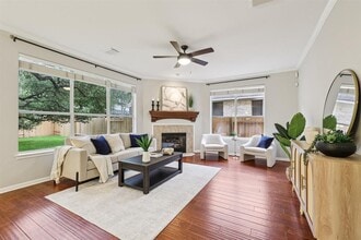 10113 Cassandra Dr in Austin, TX - Building Photo - Building Photo