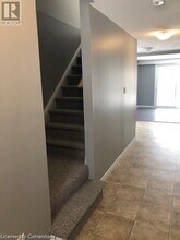 110 Woodpoppy Ct in Kitchener, ON - Building Photo - Building Photo