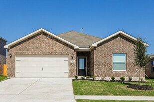 309 Julian Davis Dr in Venus, TX - Building Photo