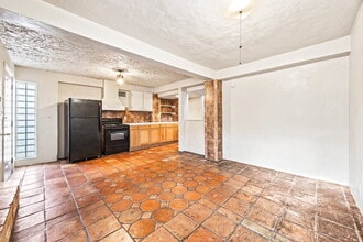 503 Verne St in San Antonio, TX - Building Photo - Building Photo