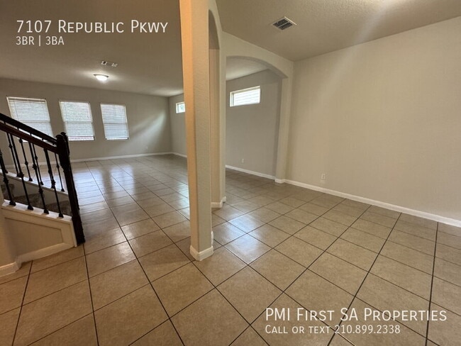 7107 Republic Pkwy in San Antonio, TX - Building Photo - Building Photo