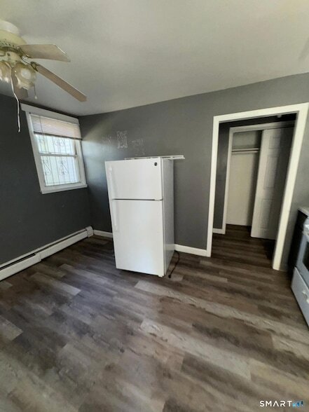 275 Lexington Ave, Unit 2nd in Bridgeport, CT - Building Photo - Building Photo