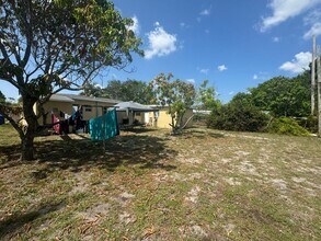 1525 NW 13th Ct in Fort Lauderdale, FL - Building Photo - Building Photo