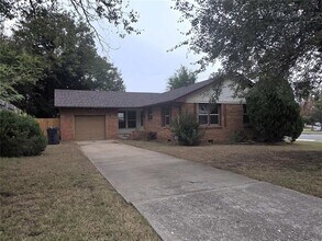 3701 NW 59th St in Oklahoma City, OK - Building Photo - Building Photo