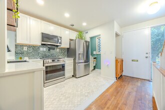257 G St SW in Washington, DC - Foto de edificio - Building Photo