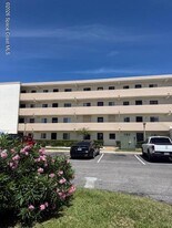 2467 S Washington Ave in Titusville, FL - Building Photo