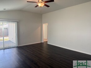 46 Blackberry Cir in Guyton, GA - Building Photo - Building Photo