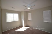 1014 Coronado Peak Ave in Las Vegas, NV - Building Photo - Building Photo