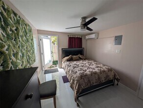 2453 NW 73rd Ave in Sunrise, FL - Building Photo - Building Photo