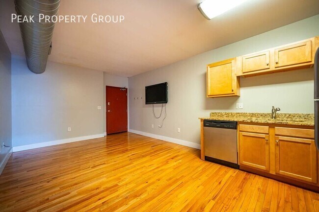 1645 N Pearl St in Columbus, OH - Building Photo - Building Photo