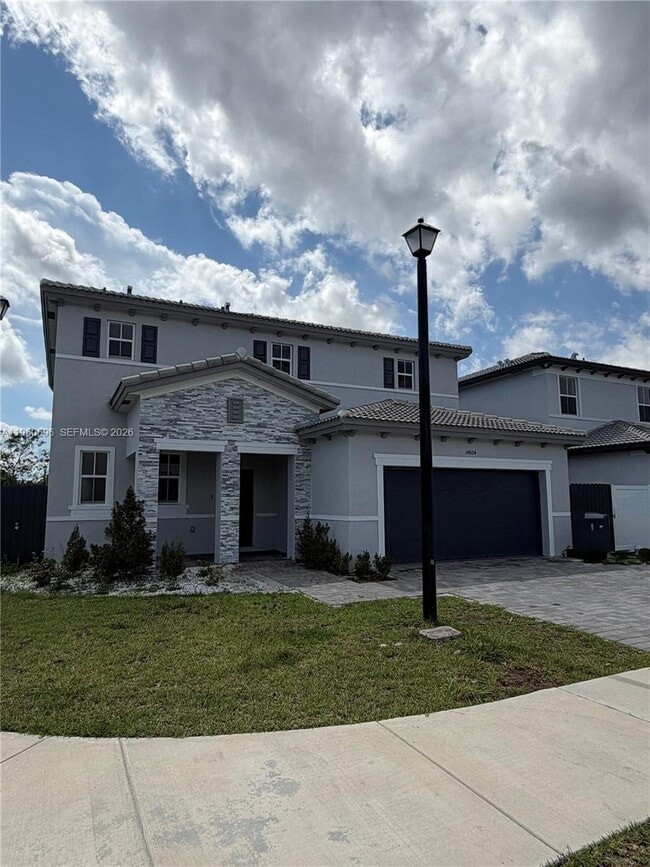 14804 SW 162nd St in Quail Heights, FL - Building Photo - Building Photo