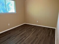 2518 Ridge Hollow Dr photo'