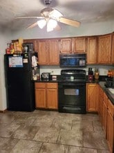 225 S Webster Ave, Unit 2 - Upper in Scranton, PA - Building Photo - Building Photo